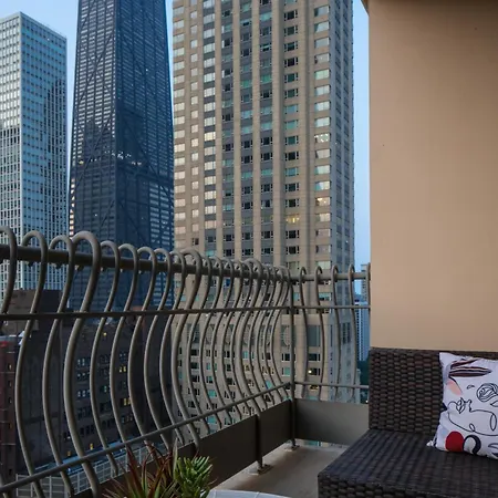 The Bernardin Gold Coast Luxury Apartments Near Magnificent Mile Chicago Exterior photo